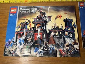 INCOMPLETE LEGO SETS Knights' Kingdom 8877 Vladek's Dark Fortress 8874 Minifigs
