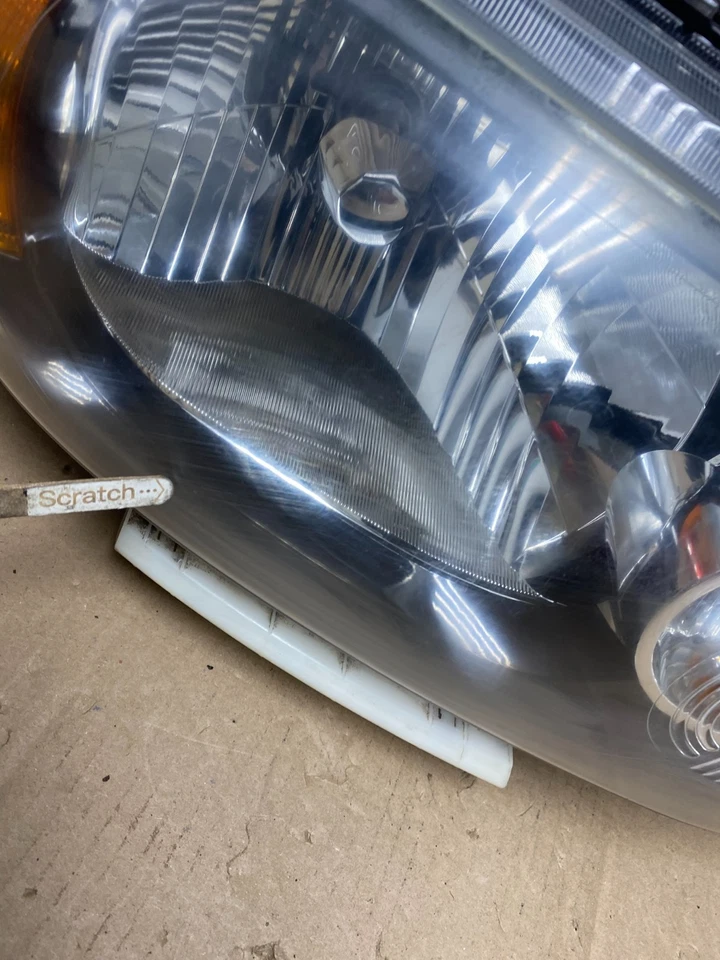 Faros halógenos laterales izquierdo+derecho Nissan Cube 2009-2011 U6652 DW Foto 4 de 4