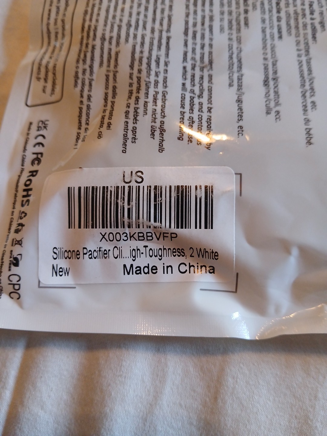 Seposeve Silicone Pacifier Clips- 2 Pack White New In Package 