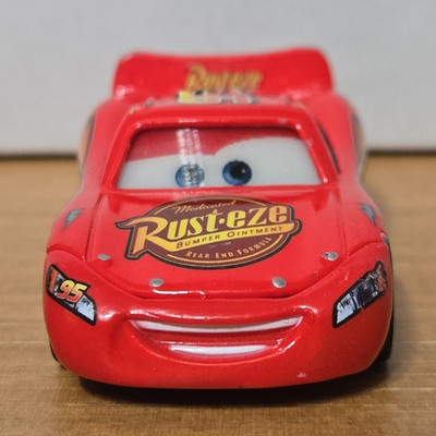 Mattel Pixar Cars Lightning McQueen Rust-eze #95 3'' Diecast Toy Car