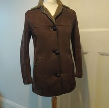 Vintage Nurseys Ladies Sheepskin coat in dark brown with leather trim