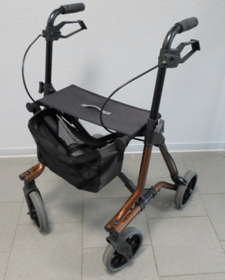 TAiMA M Rollator mit Tasche Dietz Leichtgewichtrollator Gebraucht