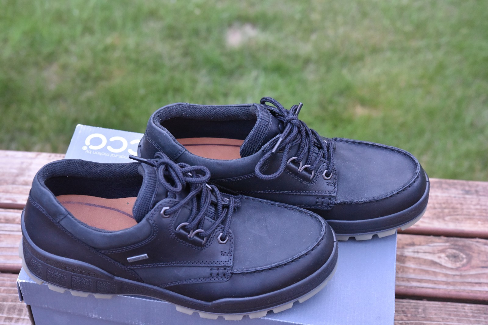 Ecco Track 25 Black boots, low, men's, size 42, new with box image 3
