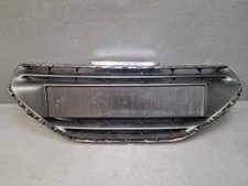 Calandre Peugeot 208