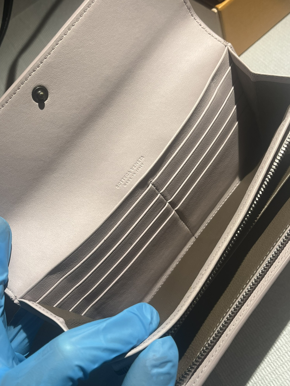 Bottega Veneta Intrecciato Piccolo Light Lavender Large-Flap Wallet thumbnail 8