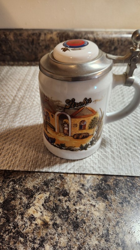 Vintage Stroh's Bavaria Collection II Beer Stein With Lid 