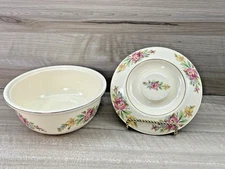 Vintage Homer Laughlin Kitchen Kraft Oven Serve Floral 8" Casserole w/Lid