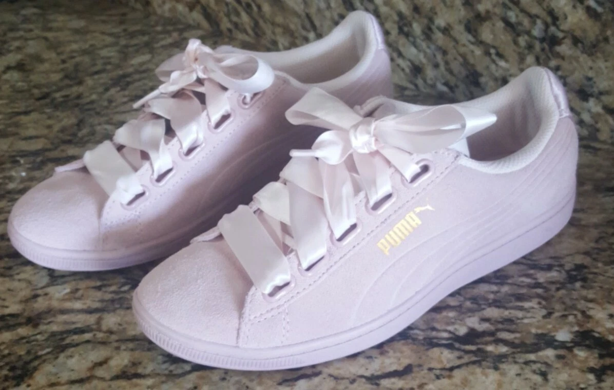 pasión Elección barrera Women Puma Light Pink Suede Tennis Shoes Ribbon Laces Foam Inserts Size 7-  EUC | eBay