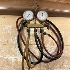 Ritchie Yellow Jacket Manifold Gauges - R12 R22 R502 - Test and Charging w/Hoses