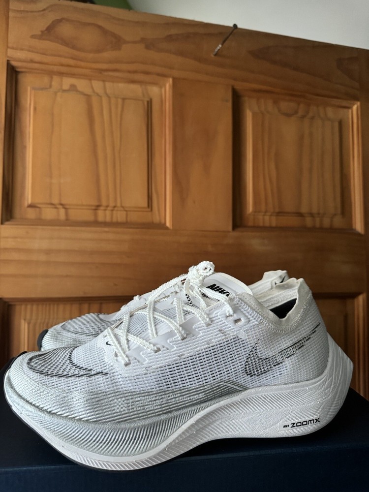 Nike ZoomX Vaporfly NEXT% 2 White Silver size 6.5 2021 running shoes