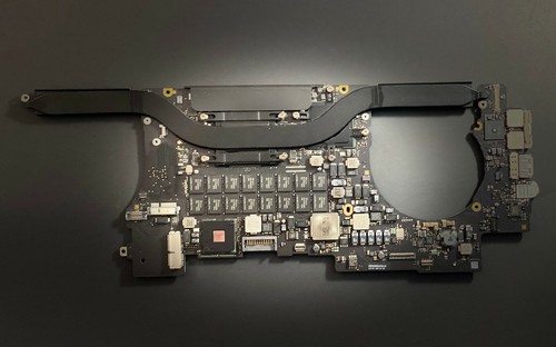 Apple MacBook Pro 15" A1398 2012 2013 Retina 2.3GHz  i7 Logic Board  warranty