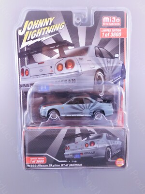 Johnny Lightning 1999 Nissan Skyline GT-R (BNR34) Rising Sun 1:64 Scale