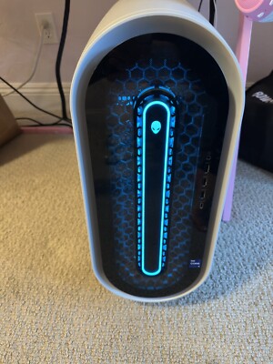 Alienware aurora r13 Gaming Desktop 12th Gen