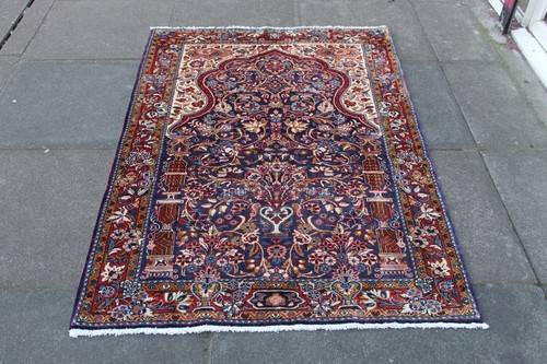 Fine Vintage Hand Made Traditional Rug Oriental Wool Blue Red Rug 158x108cm