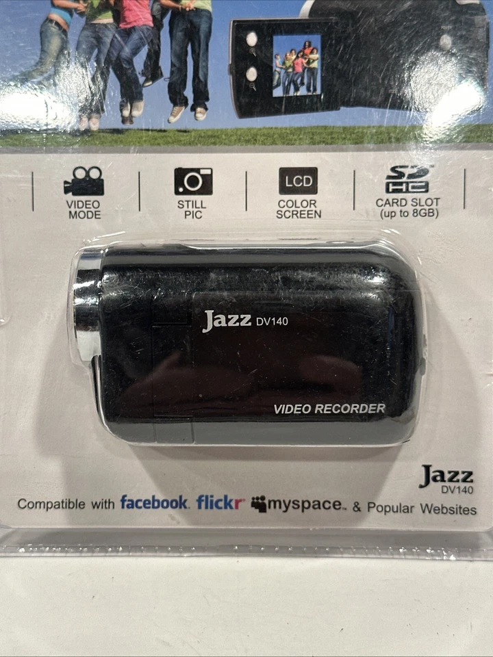 Jazz DVX40 Vintage Camcorder SEALED Color LCD Screen Mini Camera YouTube MySpace - Image 4 of 4