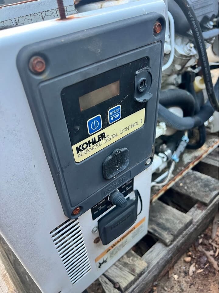 Kohler 10EKD , Marine Gasoline Generator 10 kW RUNS PERFECT