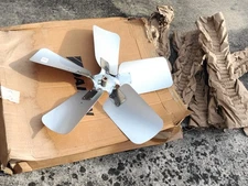 NEW - Daikin - McQuay 330424001 - 30 inch 5-Blade Fan 28 Degree Pitch