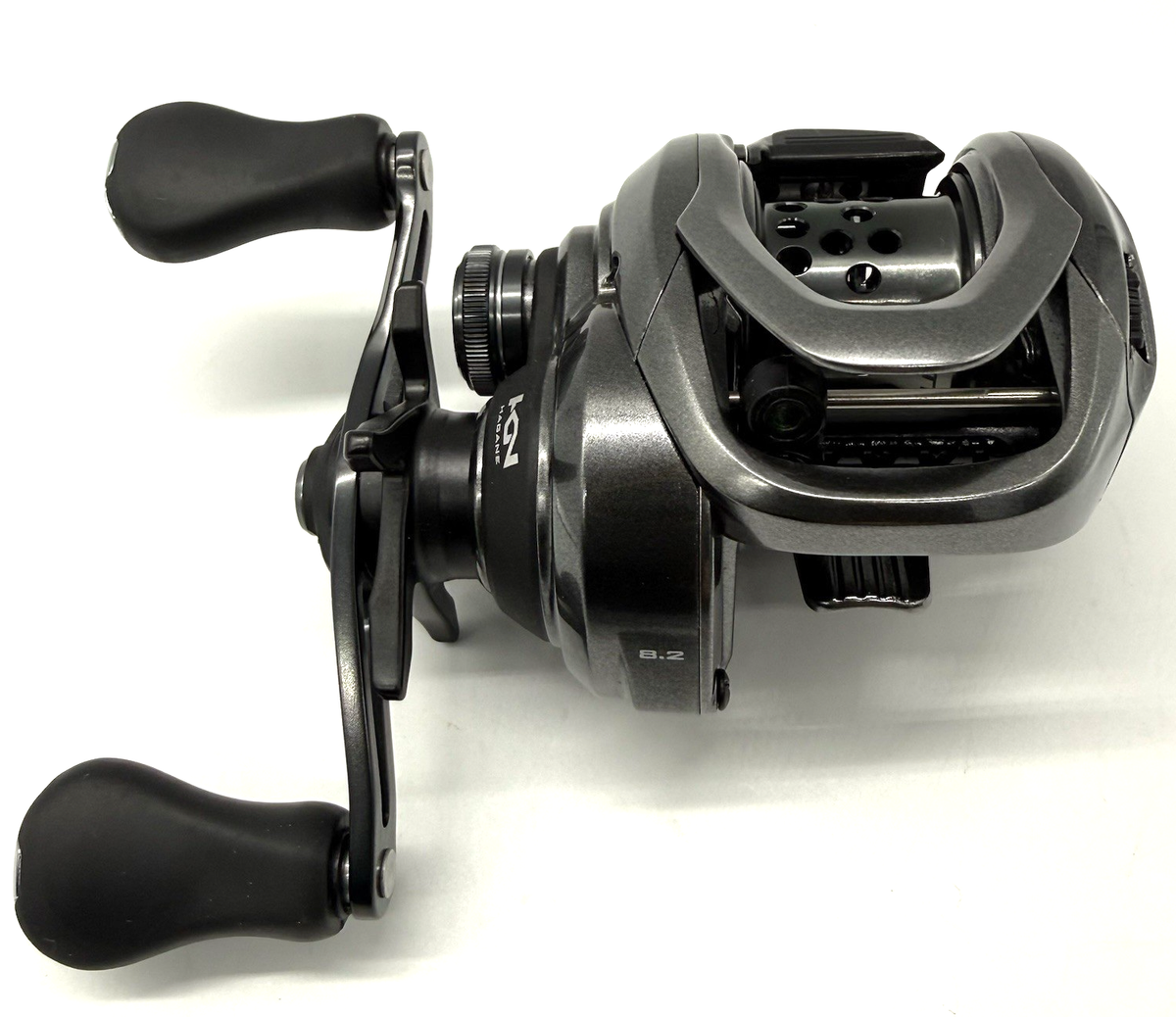 SHIMANO BFS SLX XG　right SHIMANO 25 SLX BFS XG Right Handed Bait Casting Reel In Box Ship