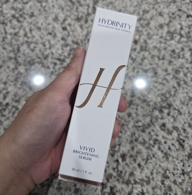 Hydrinity Vivid Brightening Serum Hydrating for Dark Spots 30 ml / 1 fl oz