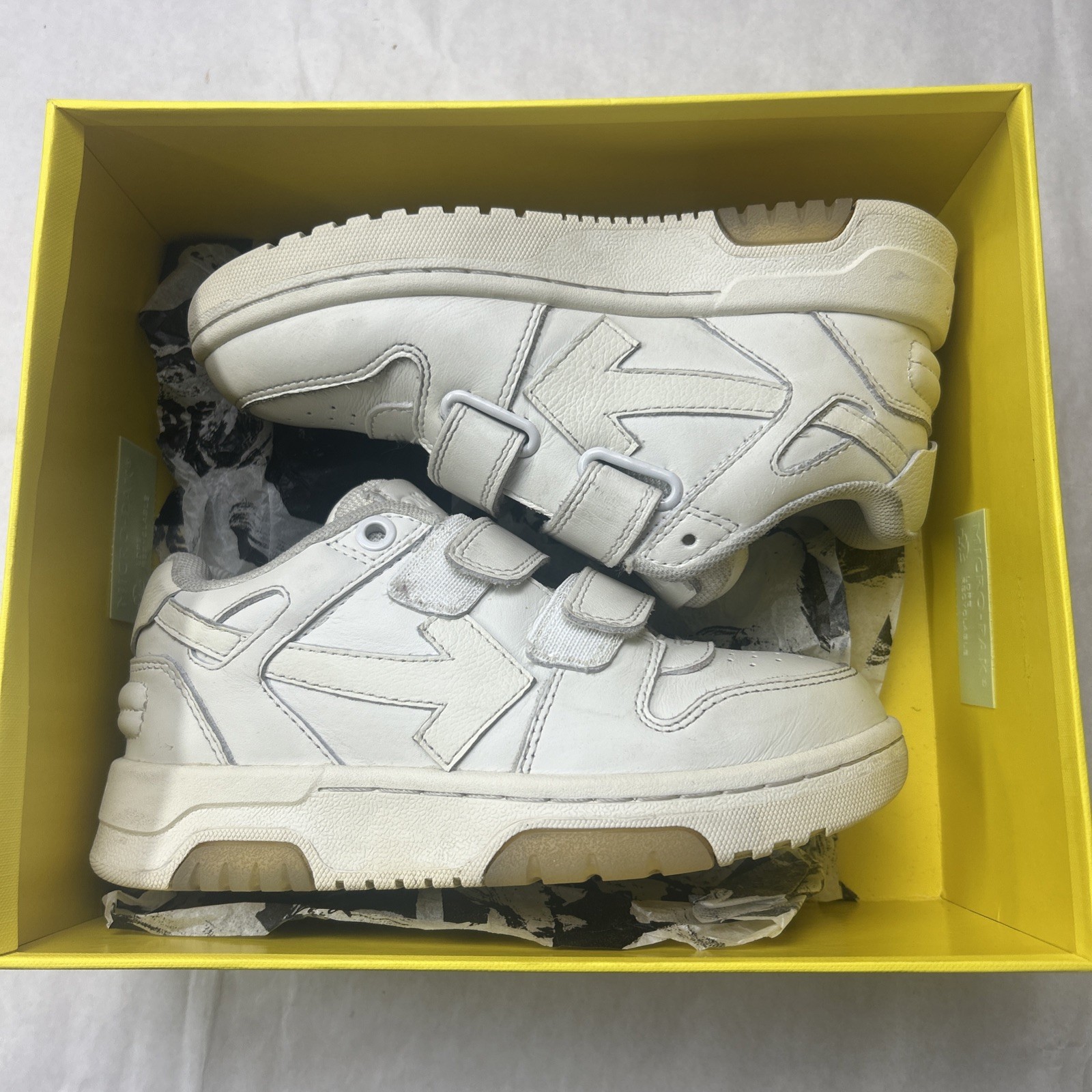 Off-White Kids OOO Strap Sneakers White Size 28 OBIA008F22LEA001010