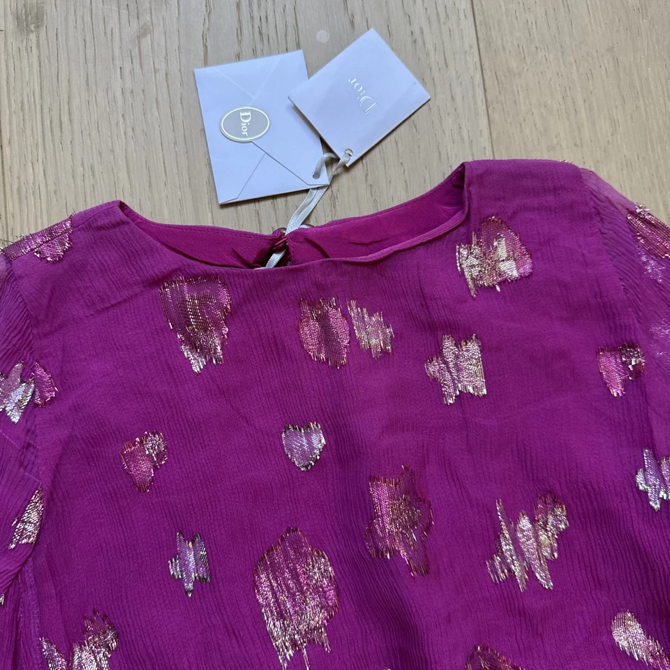 NUEVO CON ETIQUETAS 100% Auténtico Vestido Christian Dior SEDA para Niñas - Talla 8 Años - FUSCSIA Foto 3 de 4
