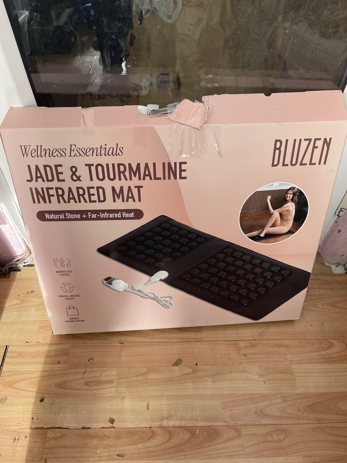 Bluzen Jade & Tourmaline Infrared Mat Natural Stone & Far-Infrared Heat