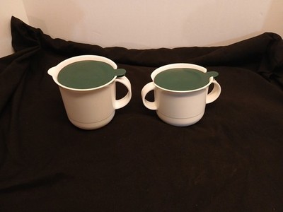 Tupperware Green & White SUGAR & CREAMER Set 2310A-3 / 2309A-4