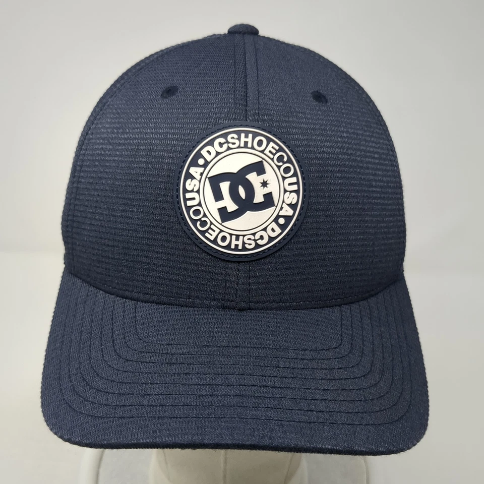 DC Shoe Co USA Fitted Baseball Cap Blue Medium Lightweight Flexfit 6 Panel - Image 2 of 4