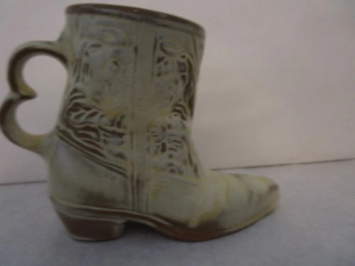 Frankoma Pottery C33 1981 Vintage Figural Cowboy Boot Mug Beige