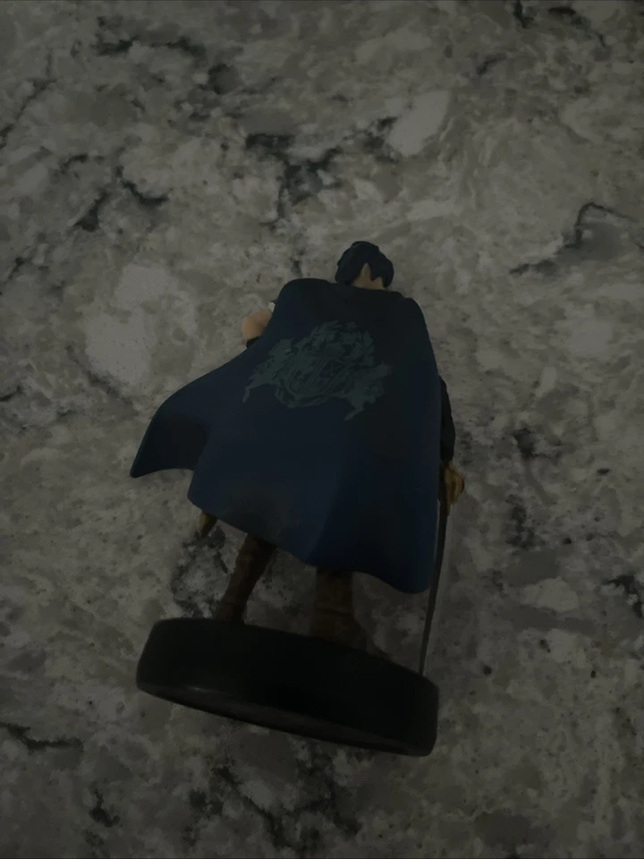 Marth Amiibo para Super Smash Bros. para Wii U - Nintendo 3DS / Wii U / Switch Foto 3 de 4