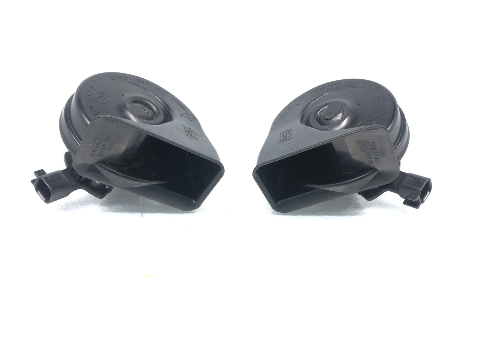 2014-2020 MASERATI GHIBLI SQ4 HIGH & LOW TONE HORN OEM.