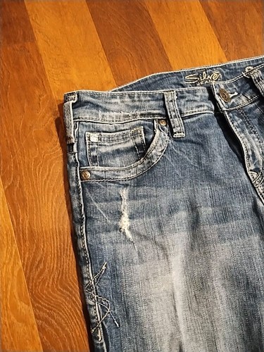 Silver Jean Women’s 26 28 Blue Denim Sam Boyfriend Jeans (30 x 28 actual) crop - Picture 2 of 5