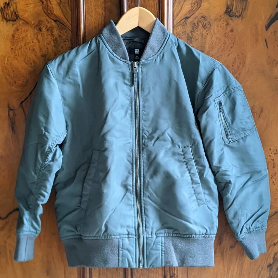 Uniqlo green outlet bomber jacket