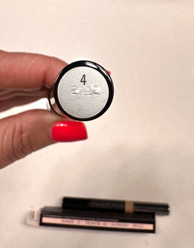 Mary Kay Facial Highlighting Pen SHADE 4 Brand New In Box - Picture 2 of 4