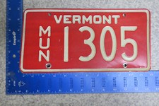 VERMONT VT LICENSE PLATE TAG MUNICIPAL MUN POLICE COP TOWN VEHICLE TRUCK #1305