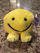 Vintage Yellow  Happy  Smiley Puffkins Plush NWT