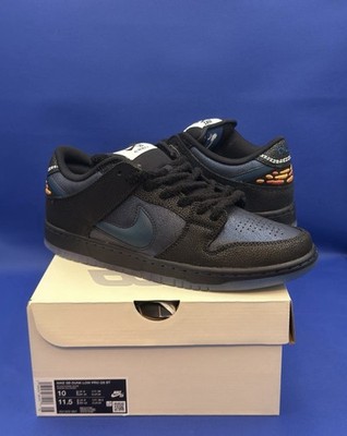 Size 10 - Bluetile x Nike SB Dunk Low Pitch Blue and Black IQ1323-001