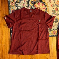 NiaaHinn Scrub Nurse Uniform Women Maroon Scrub Set V-Neck Top Jogger Pant