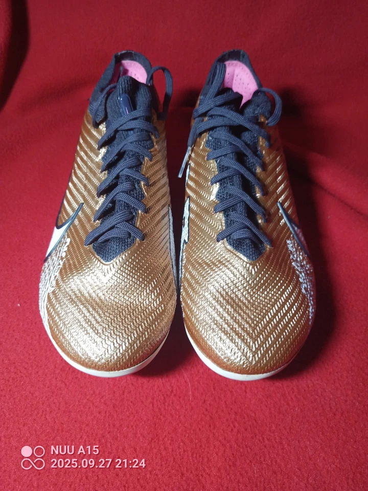 Nike Men 6.5/Women 8 Mercurial Vapor 15 Elite SG-PRO AC Soccer Cleats DR5937-811 - Image 4 of 4