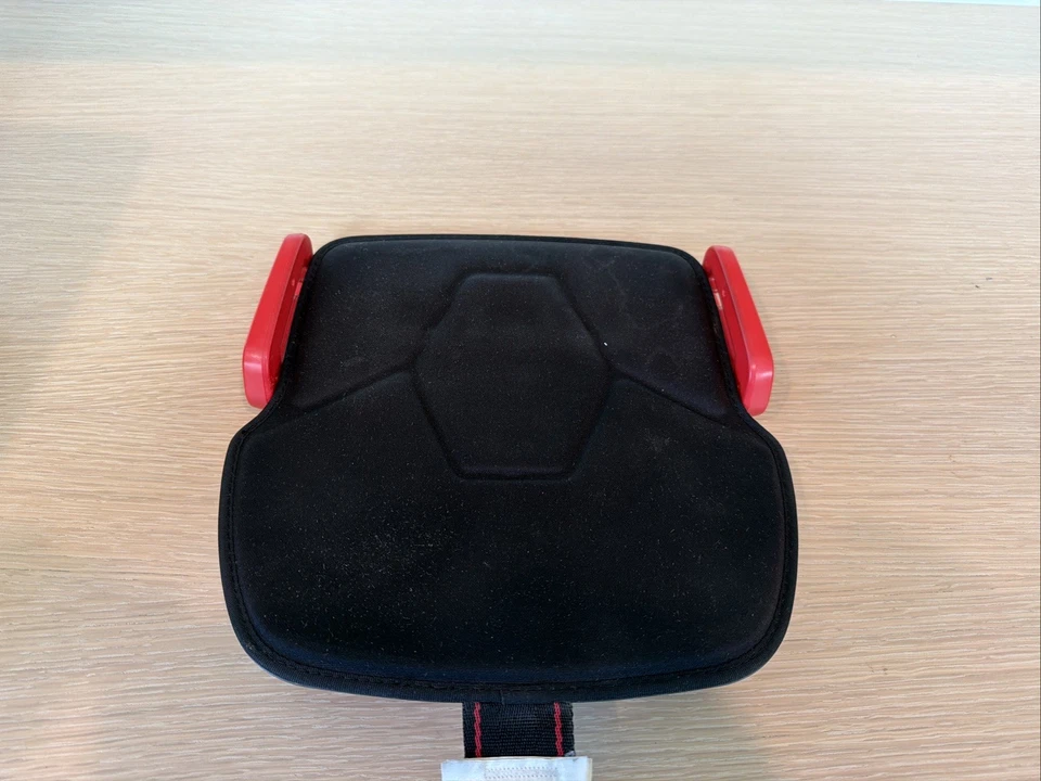 Сиденье автомобильное бустерное Mifold One темно-серое - не складывается - Изображение 2 из 3