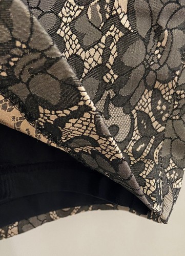 Gonna donna Lane Bryant taglia 16 con rifiniture in pizzo floreale. - Foto 4 di 5
