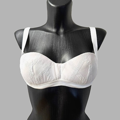 La Perla Studio Exklusiver  Bügel BH gepolstert Gr 85 B weiß Italienischer Luxus