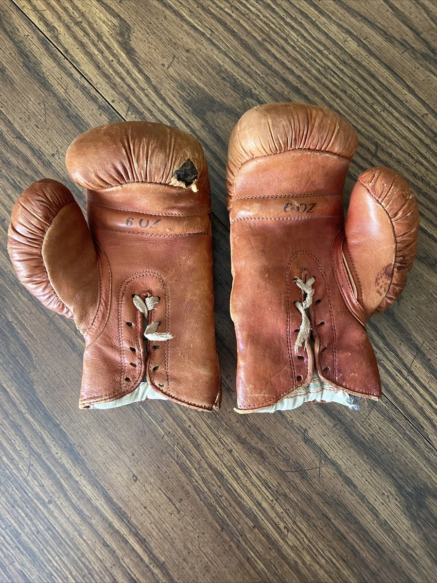 Vintage leather boxing gloves top