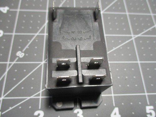 Relé Hussman 3129861 - 92577A22D - OEM, bobina 12VDC, 30A, 250 VAC nuevo, sin usar - Imagen 5 de 6