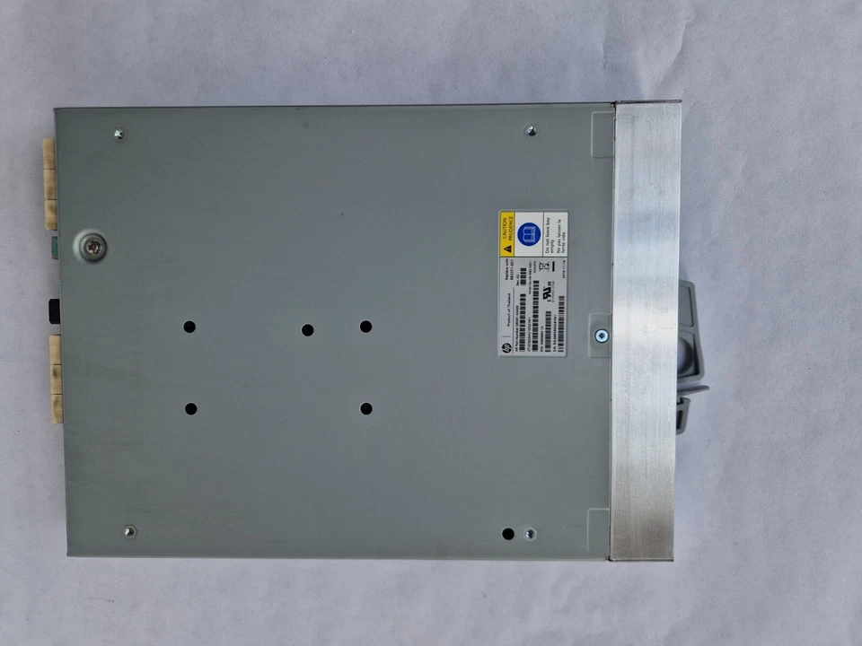 HP QR491-04400 683251-001 SAS I/O MODULE for 3PAR STORESERV M6710 M6720 REV2.A - Immagine 3 di 3