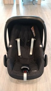 pebble sparkling grey