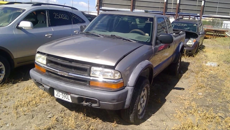 Interruptor de puerta delantera del conductor maestro del conductor se adapta a 99-05 BLAZER S10/JIMMY S15 940510 Foto 4 de 4