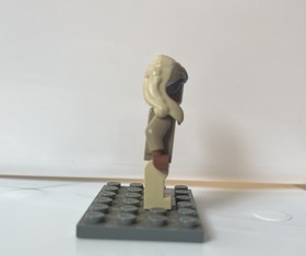LEGO Star Wars Stass Allie Minifigure 0469 - slightly damaged (see photos)