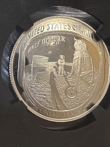 2019 S PCGS PR70DCAM PROOF APOLLO 11 50th ANNIVERSARY HALF DOLLAR COMMEMERATIVE - Picture 7 of 10