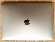 MacBook Pro 13 Zoll 2017 3,1 GHz Intel Core I5 512GB SSD 8GB RAM Space Grau